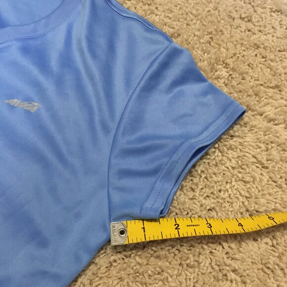 Retro Avia Slinky Sealish Sky Blue V-Neck Workout Tee - Picture 15 of 16